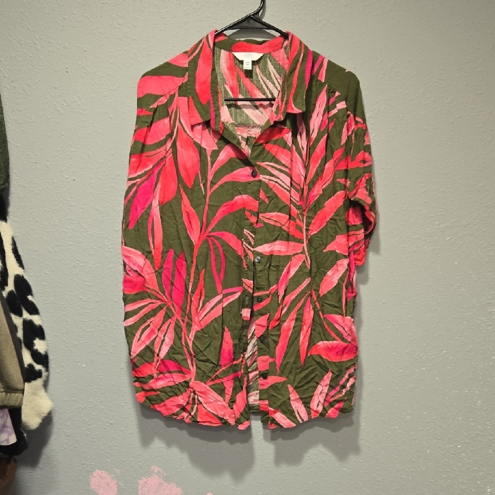 Time and Tru Pink and Green Leaf Shirt